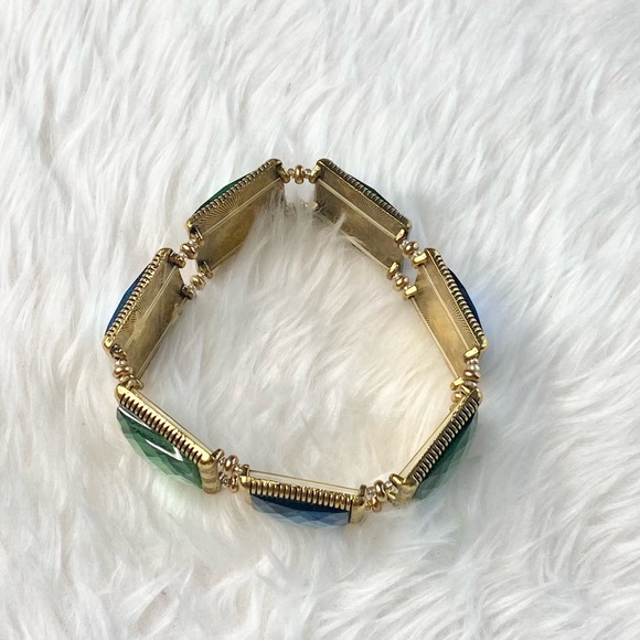 Desired Style Crystal Bracelet - Picture 3 of 5